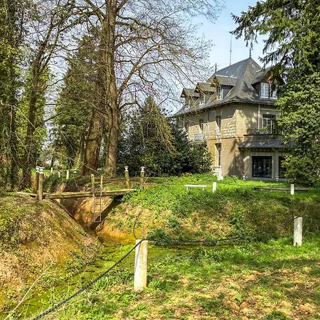 Le Chateau *